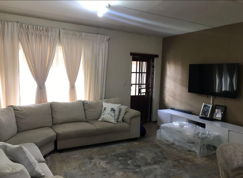 2 Bedroom Property for Sale in Winchester Hills Gauteng