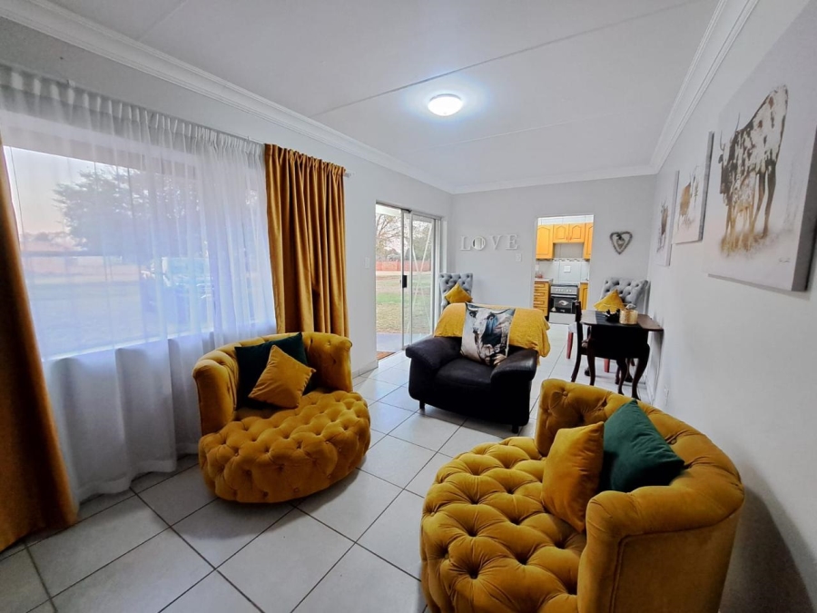 5 Bedroom Property for Sale in Denneoord Gauteng