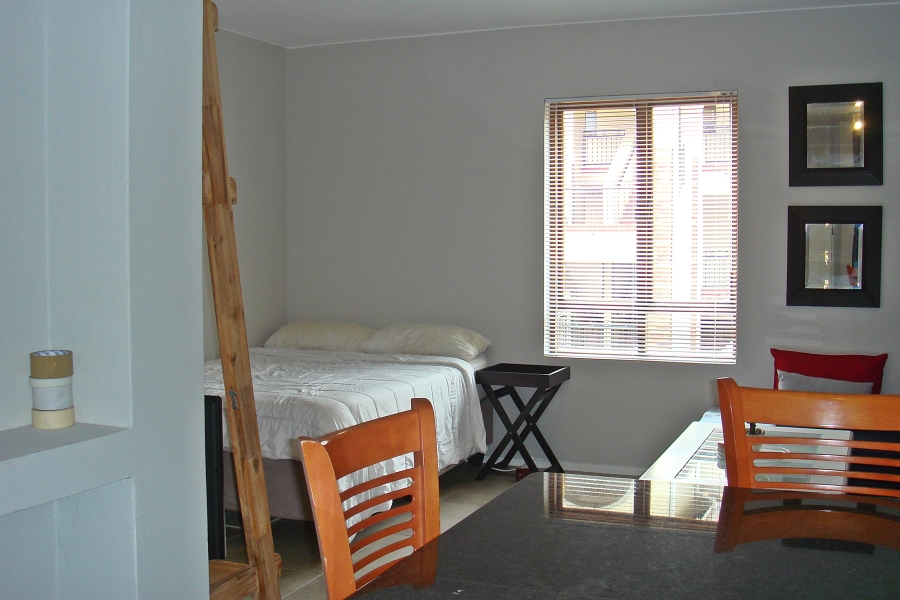 1 Bedroom Property for Sale in Epsom Downs Gauteng