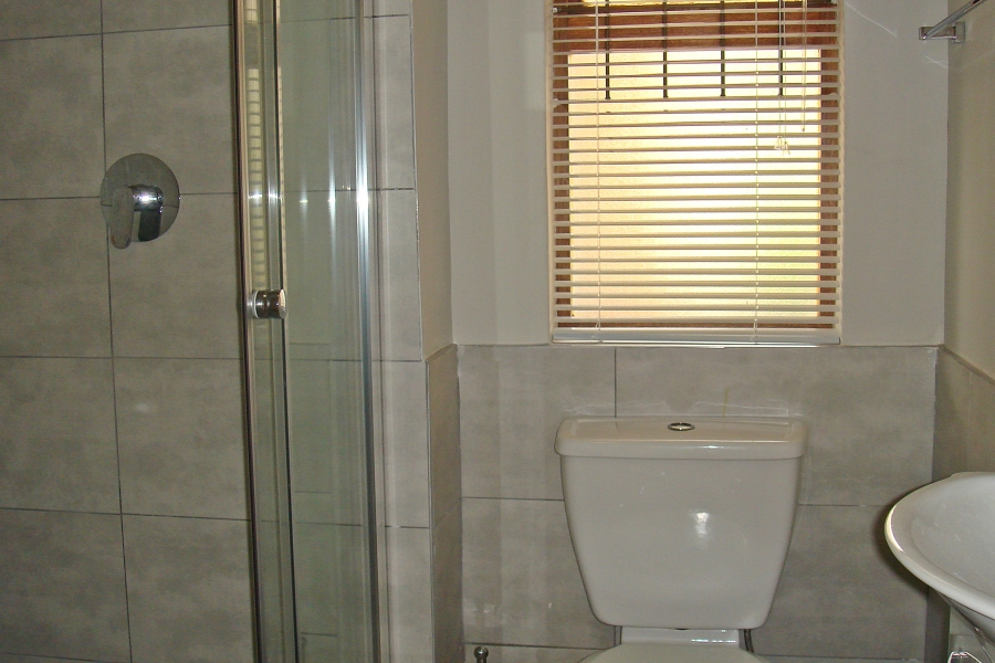 1 Bedroom Property for Sale in Epsom Downs Gauteng