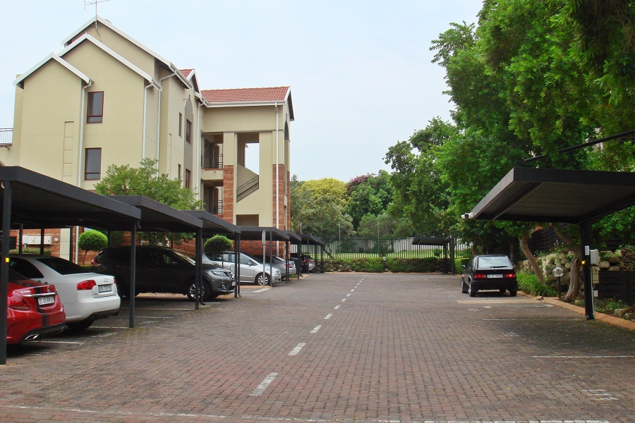 1 Bedroom Property for Sale in Epsom Downs Gauteng