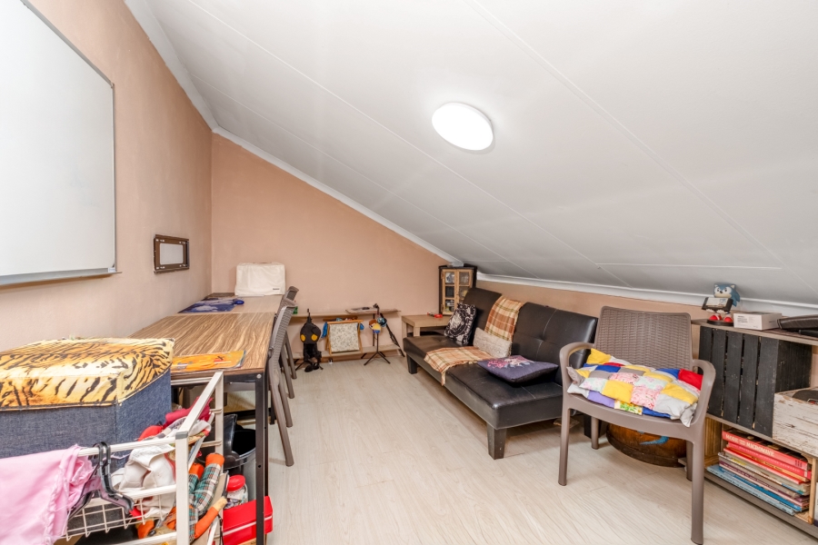 2 Bedroom Property for Sale in Allens Nek Gauteng