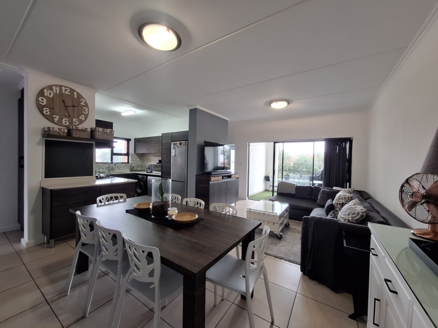 3 Bedroom Property for Sale in Greenstone Hill Gauteng