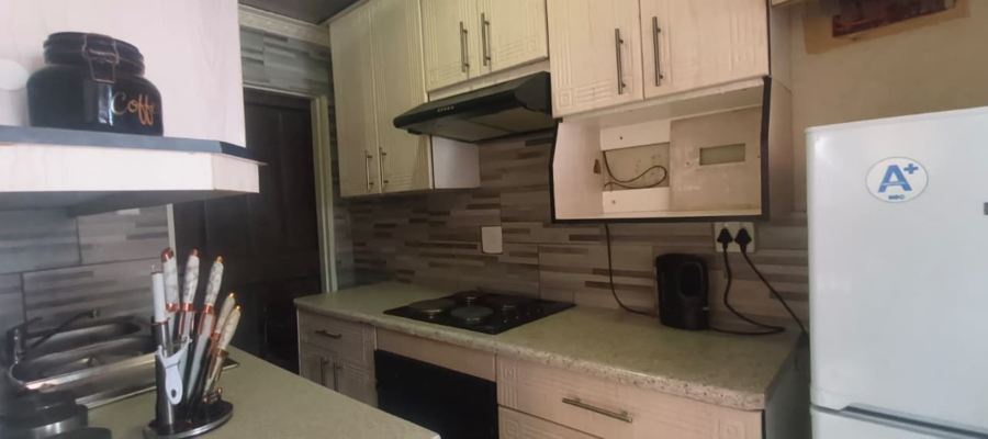 2 Bedroom Property for Sale in Sol Plaatjie Gauteng