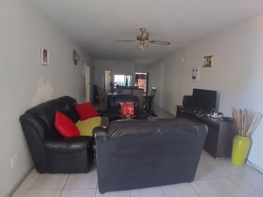 2 Bedroom Property for Sale in Dinwiddie Gauteng