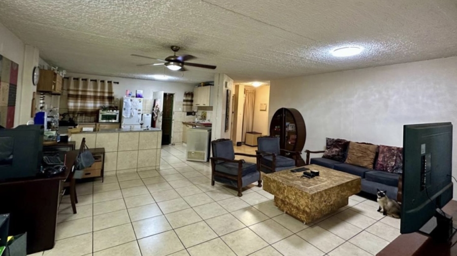 To Let 2 Bedroom Property for Rent in Silverton Gauteng