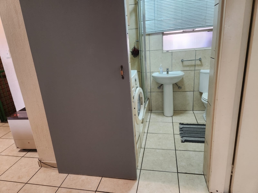 To Let 2 Bedroom Property for Rent in Silverton Gauteng