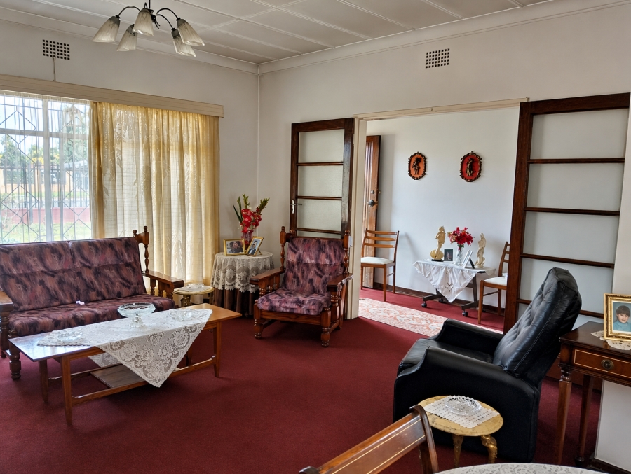 3 Bedroom Property for Sale in Strubenvale Gauteng