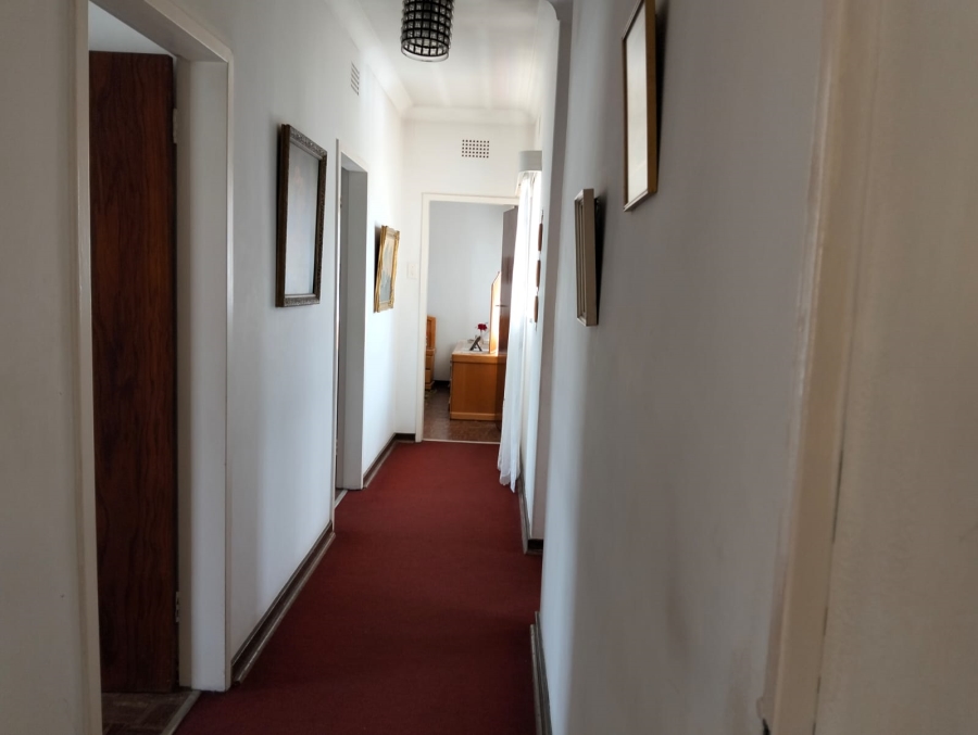 3 Bedroom Property for Sale in Strubenvale Gauteng