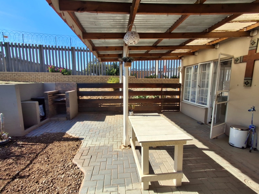 1 Bedroom Property for Sale in Dalpark Gauteng