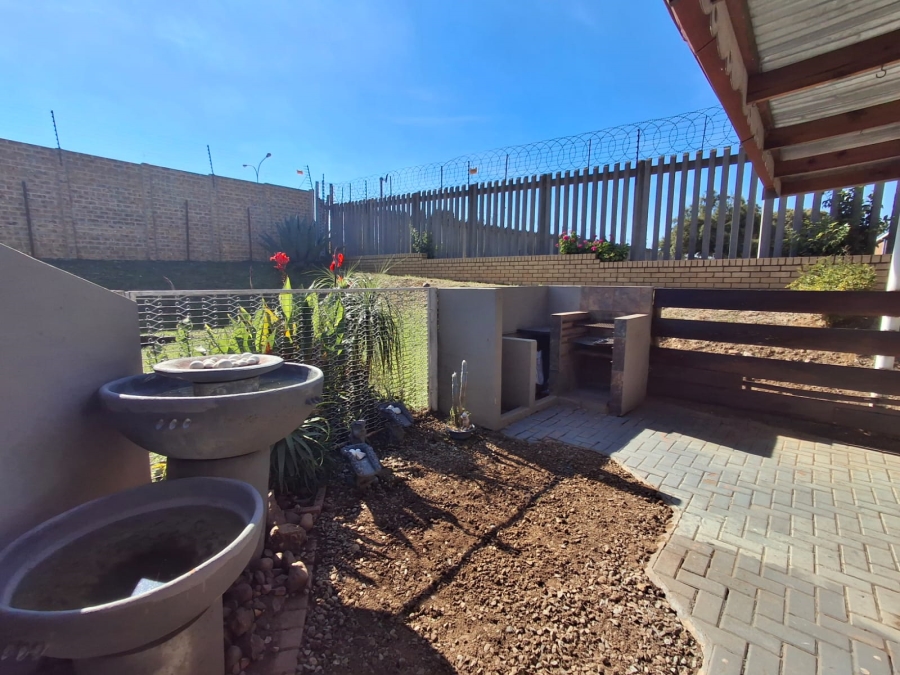 1 Bedroom Property for Sale in Dalpark Gauteng