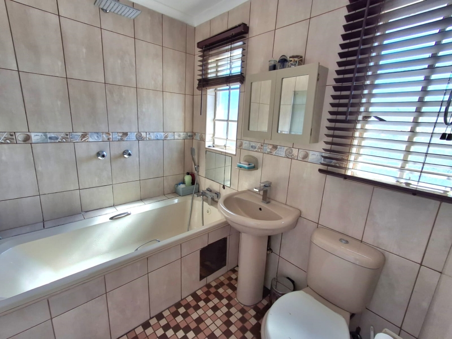 1 Bedroom Property for Sale in Dalpark Gauteng