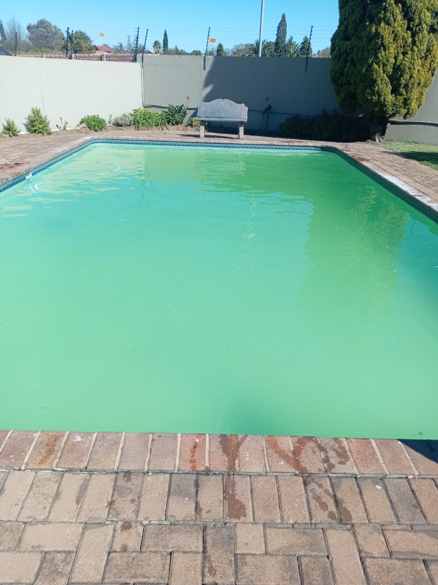 1 Bedroom Property for Sale in Dalpark Gauteng