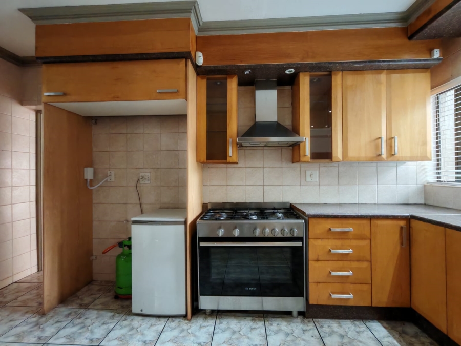 4 Bedroom Property for Sale in Three Rivers Proper Gauteng