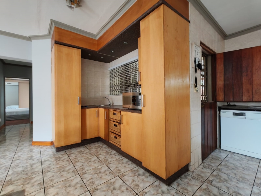 4 Bedroom Property for Sale in Three Rivers Proper Gauteng