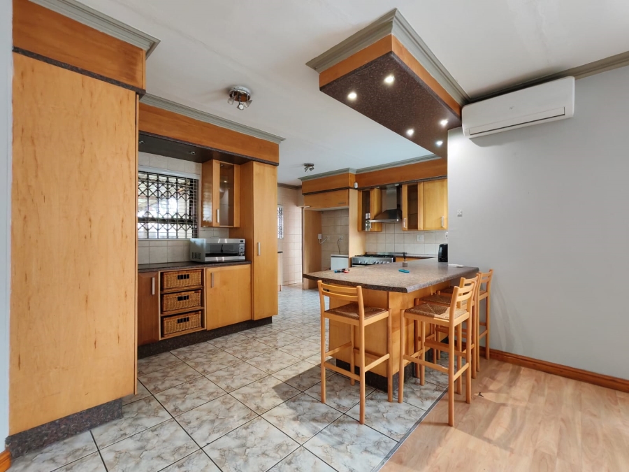 4 Bedroom Property for Sale in Three Rivers Proper Gauteng