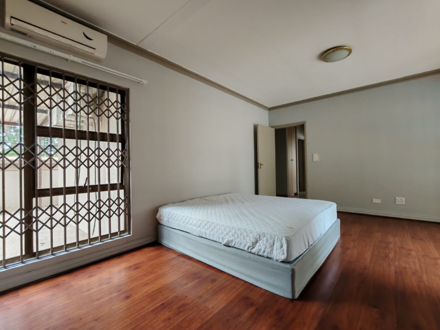 4 Bedroom Property for Sale in Three Rivers Proper Gauteng