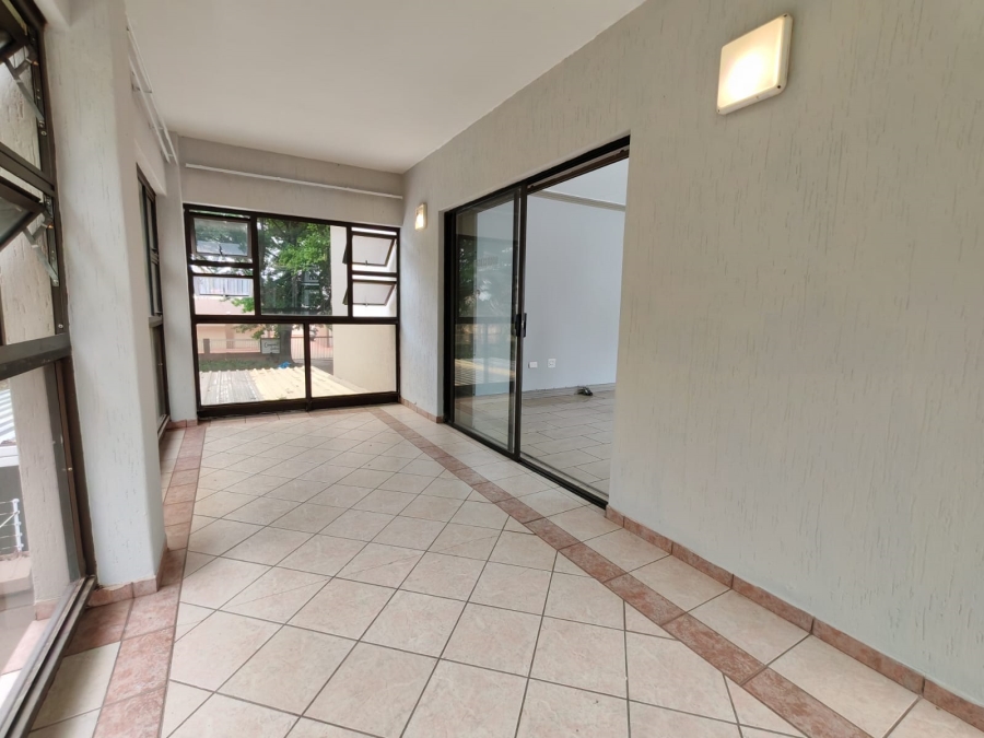 4 Bedroom Property for Sale in Three Rivers Proper Gauteng
