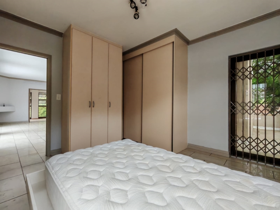 4 Bedroom Property for Sale in Three Rivers Proper Gauteng
