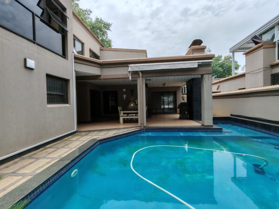 4 Bedroom Property for Sale in Three Rivers Proper Gauteng