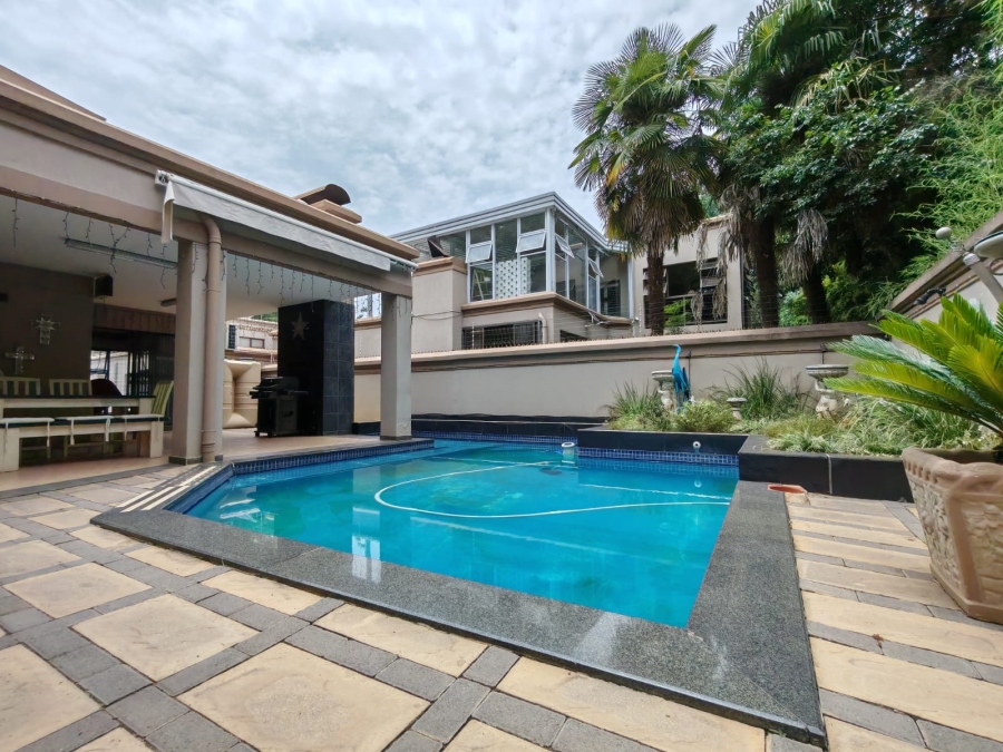 4 Bedroom Property for Sale in Three Rivers Proper Gauteng