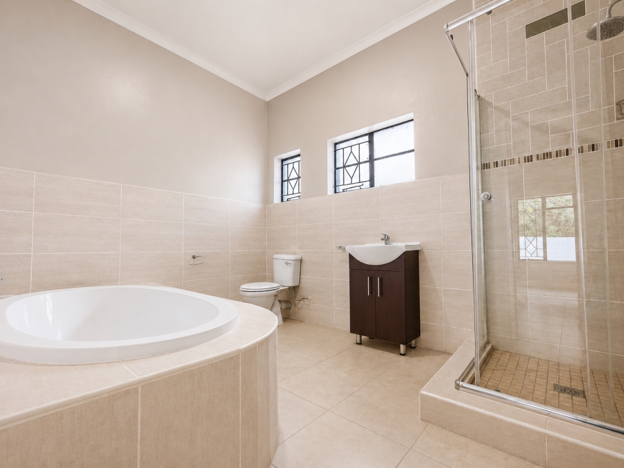 3 Bedroom Property for Sale in Three Rivers Gauteng