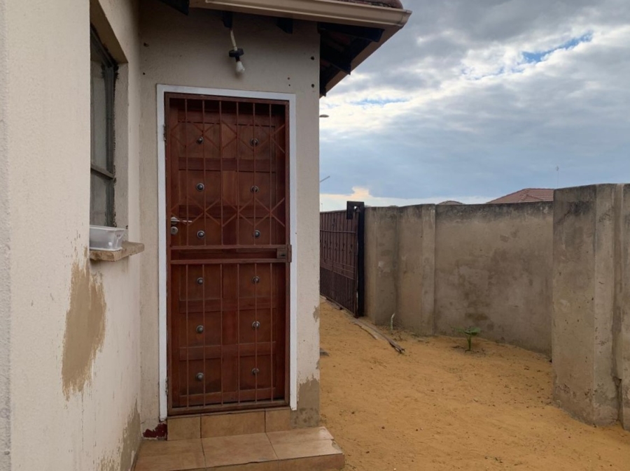 2 Bedroom Property for Sale in Vanderbijlpark CE 3 Gauteng