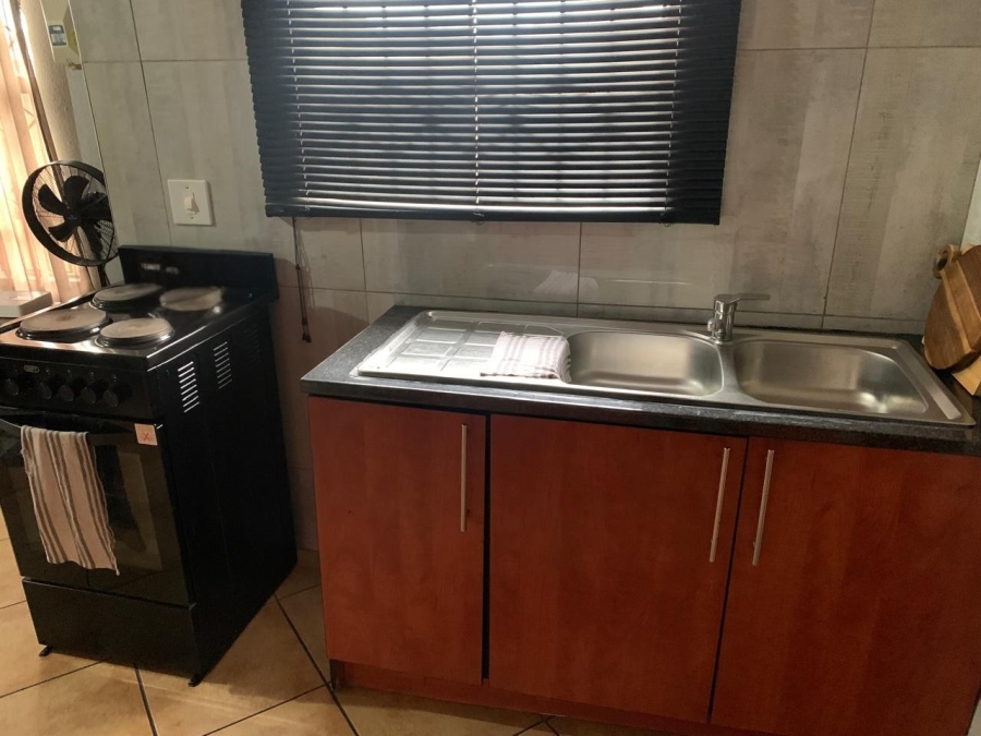 2 Bedroom Property for Sale in Vanderbijlpark CE 3 Gauteng