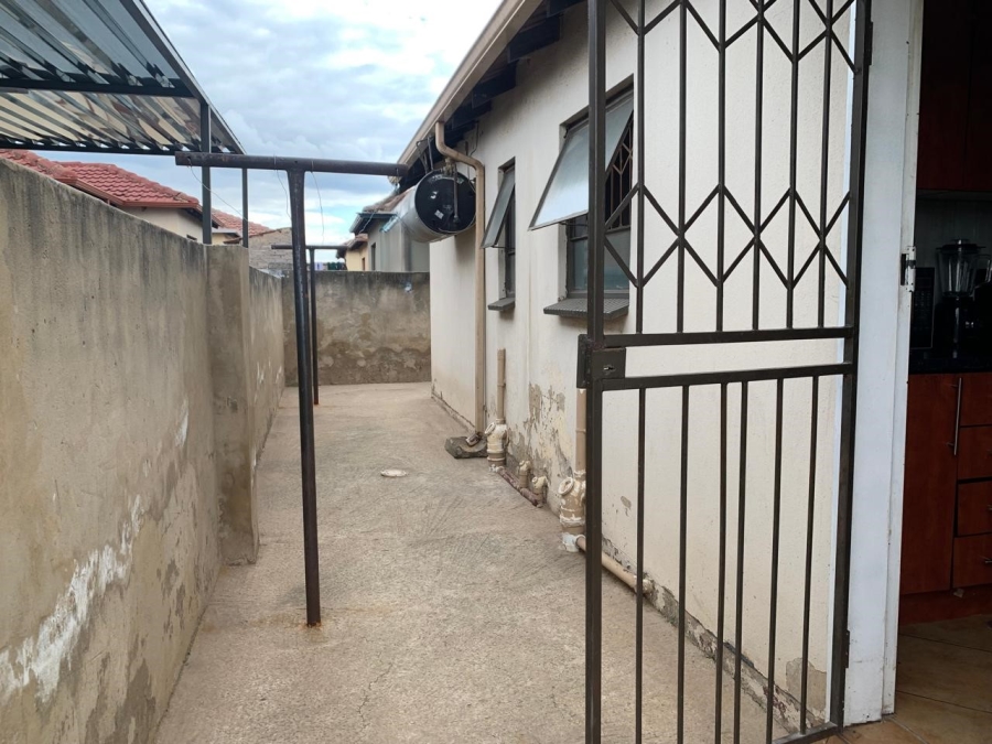 2 Bedroom Property for Sale in Vanderbijlpark CE 3 Gauteng