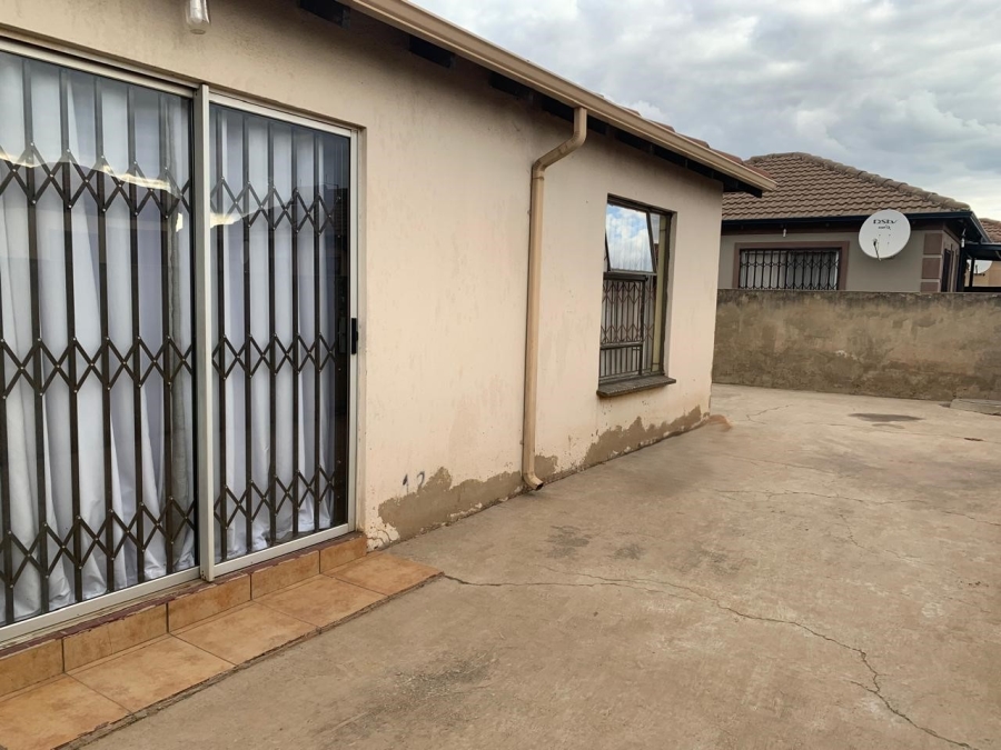 2 Bedroom Property for Sale in Vanderbijlpark CE 3 Gauteng