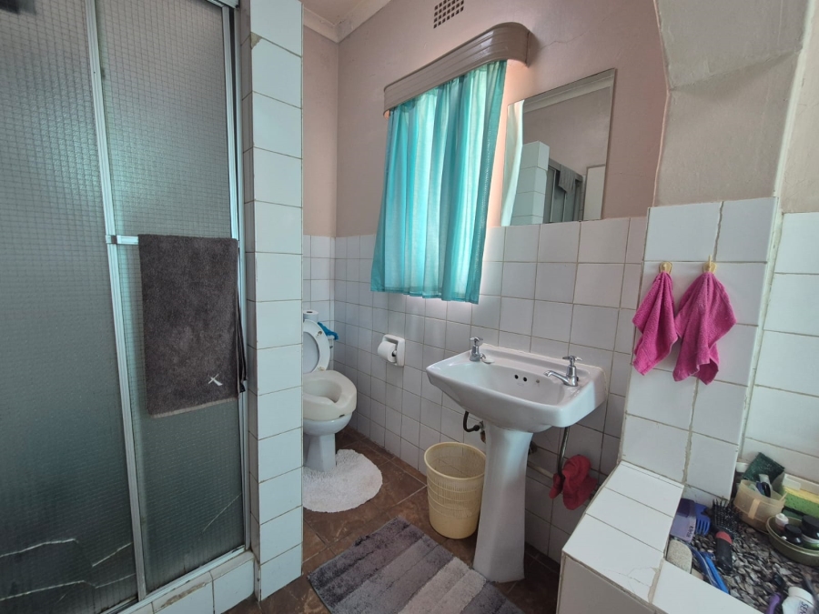3 Bedroom Property for Sale in Sonland Park Gauteng