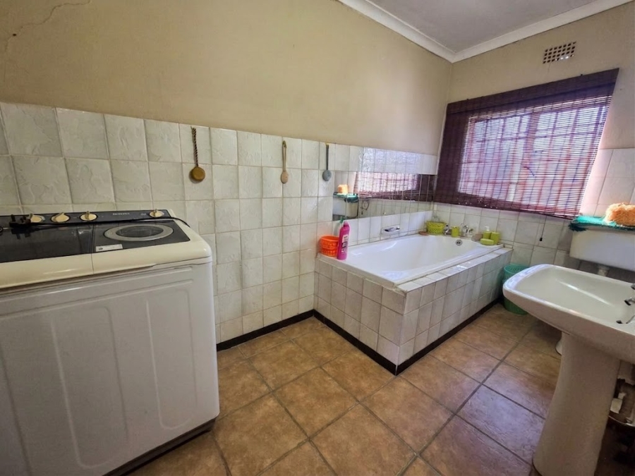 3 Bedroom Property for Sale in Sonland Park Gauteng