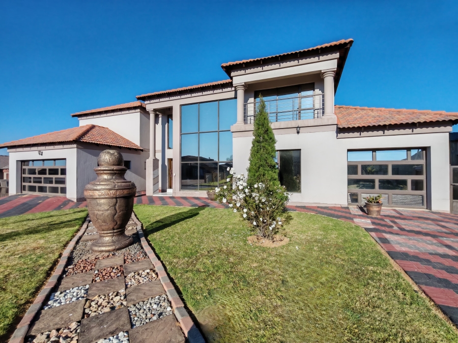 6 Bedroom Property for Sale in Three Rivers East Gauteng