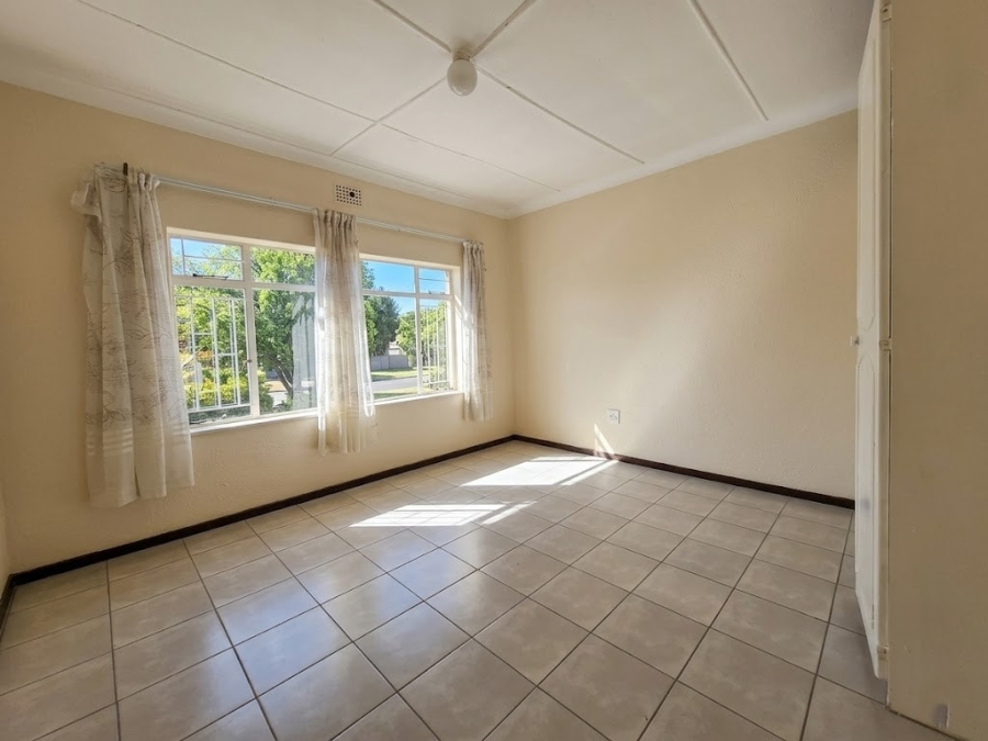 3 Bedroom Property for Sale in Rensburg Gauteng