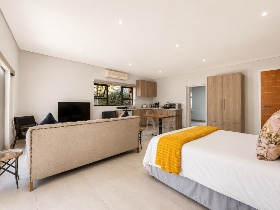 5 Bedroom Property for Sale in Three Rivers Proper Gauteng