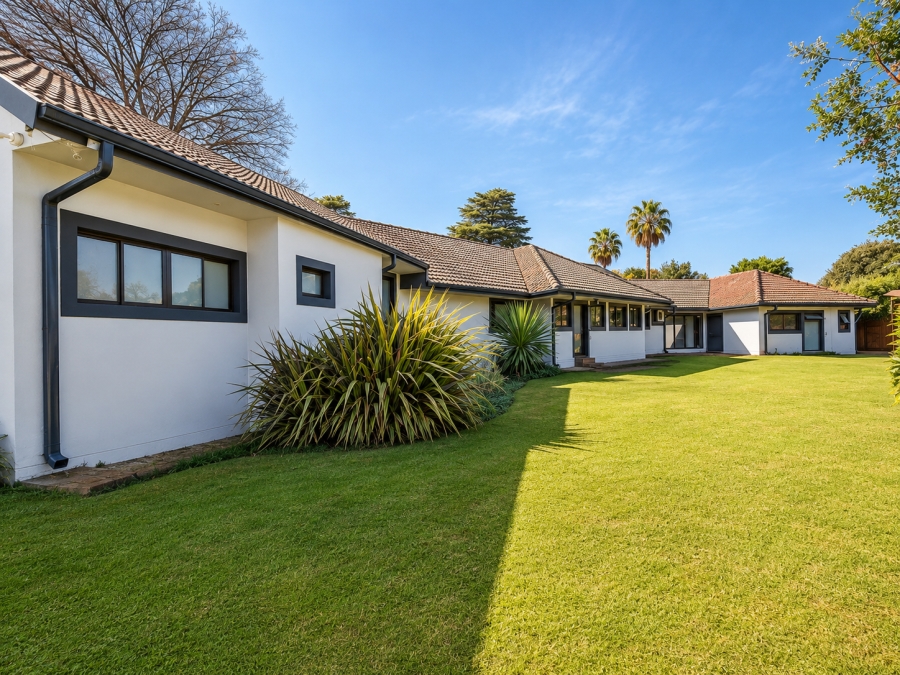 5 Bedroom Property for Sale in Three Rivers Proper Gauteng