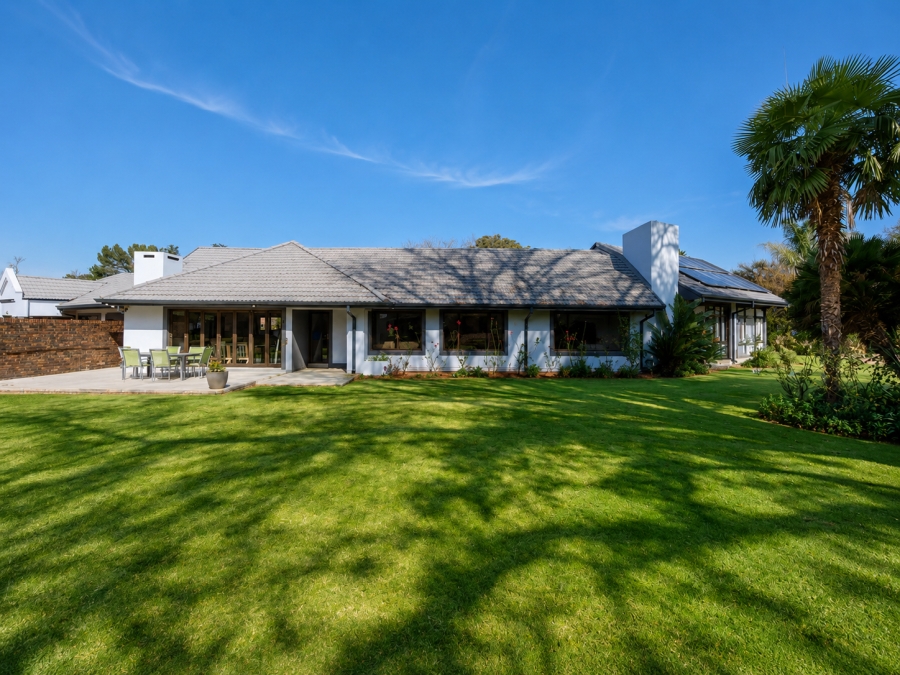 5 Bedroom Property for Sale in Three Rivers Proper Gauteng
