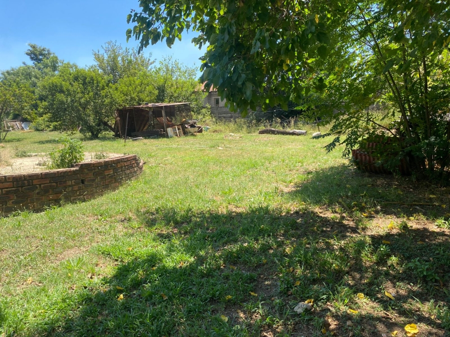 8 Bedroom Property for Sale in Bedworth Park Gauteng