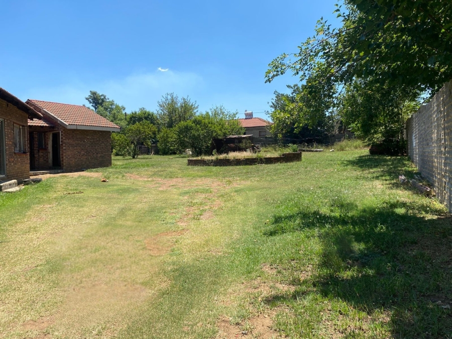 8 Bedroom Property for Sale in Bedworth Park Gauteng