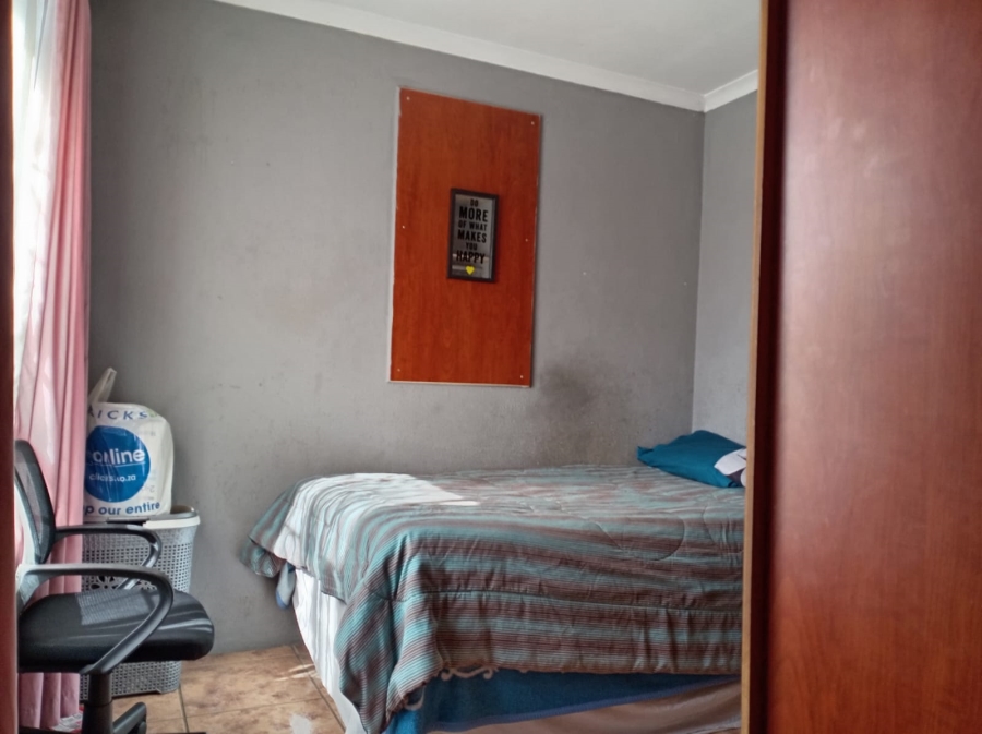 To Let 3 Bedroom Property for Rent in Danville Gauteng