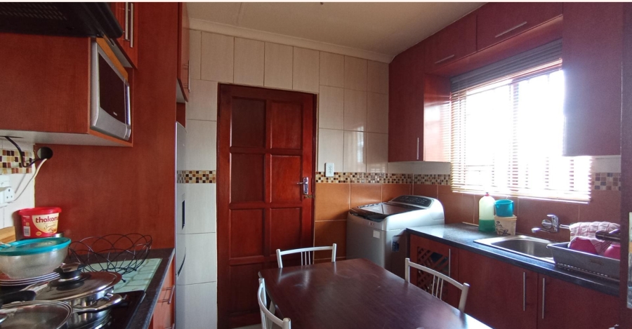 2 Bedroom Property for Sale in Soshanguve East Gauteng
