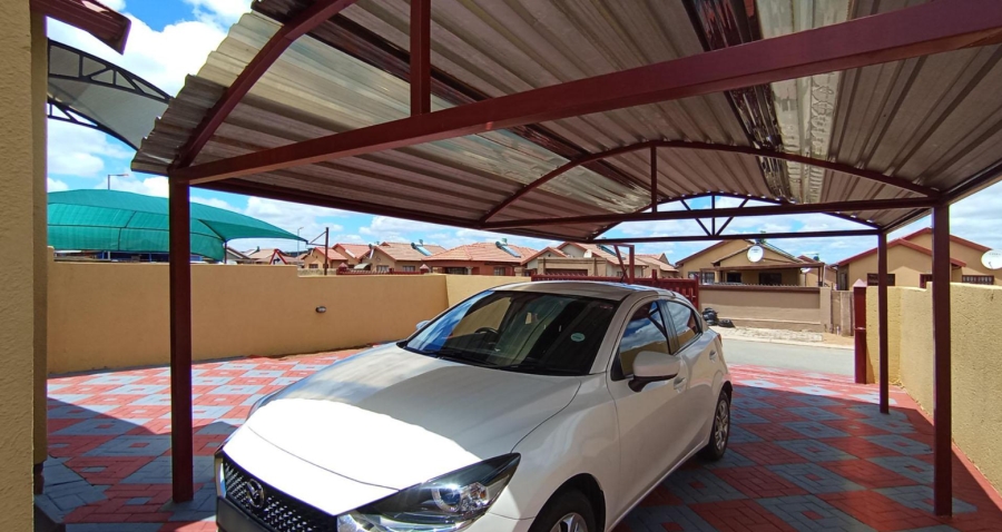 2 Bedroom Property for Sale in Soshanguve East Gauteng