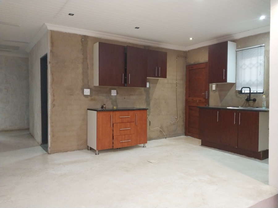 To Let 3 Bedroom Property for Rent in Danville Gauteng