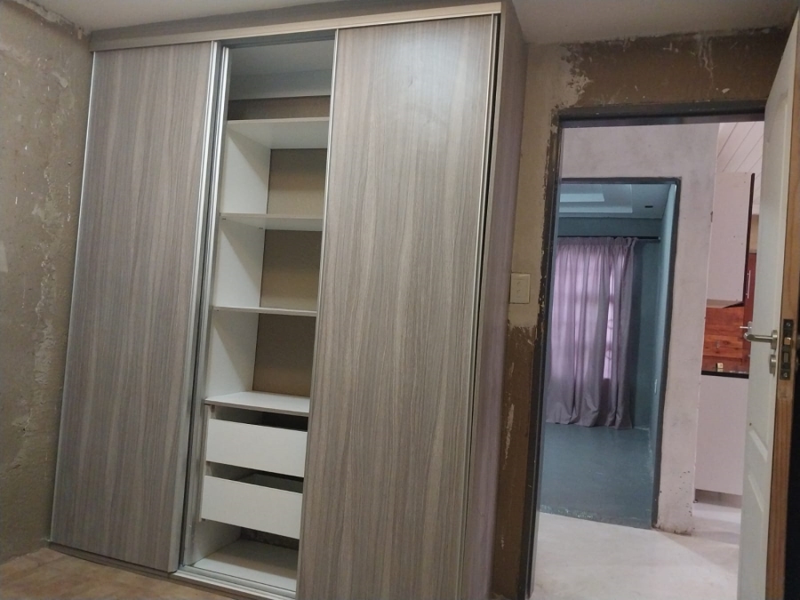 To Let 3 Bedroom Property for Rent in Danville Gauteng
