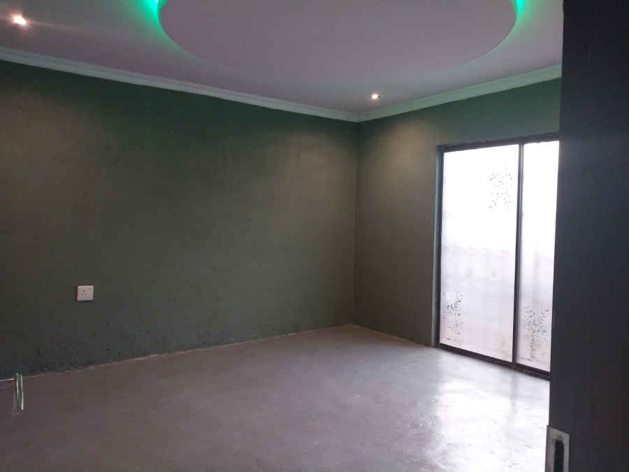 To Let 3 Bedroom Property for Rent in Danville Gauteng