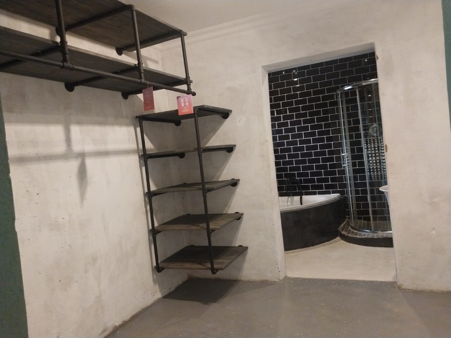 To Let 3 Bedroom Property for Rent in Danville Gauteng