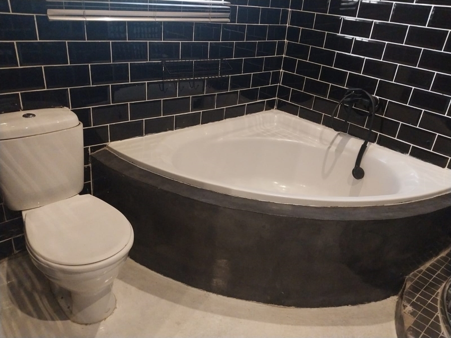 To Let 3 Bedroom Property for Rent in Danville Gauteng