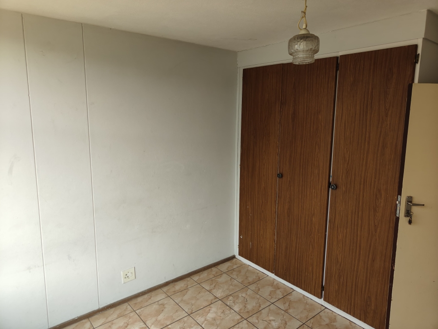 2 Bedroom Property for Sale in Silverton Gauteng