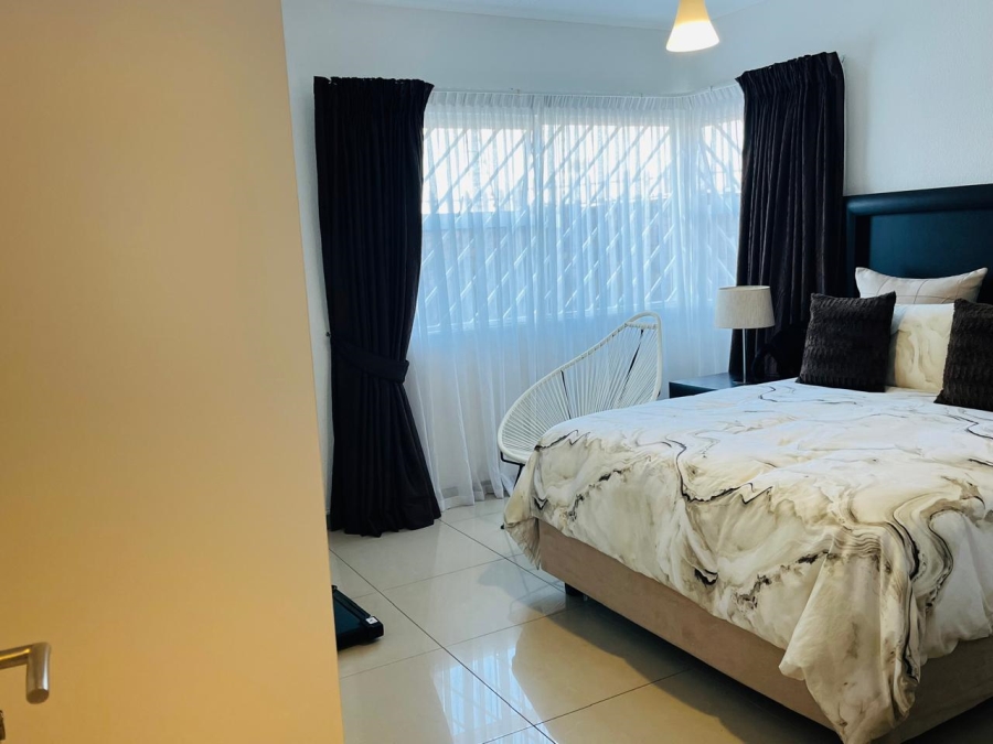 3 Bedroom Property for Sale in Wannenburghoogte Gauteng
