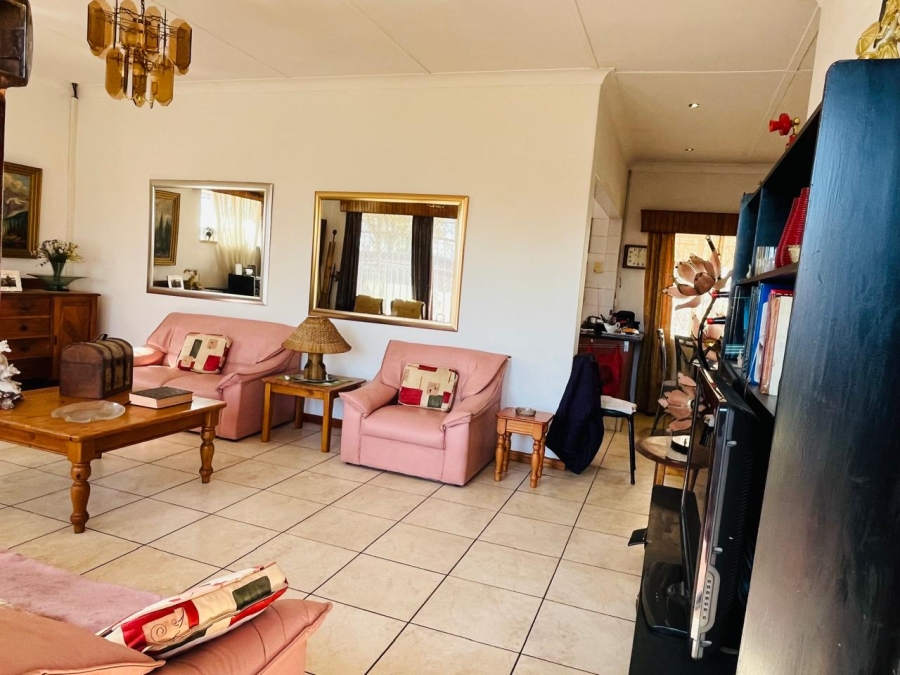 3 Bedroom Property for Sale in Sunnyridge Gauteng